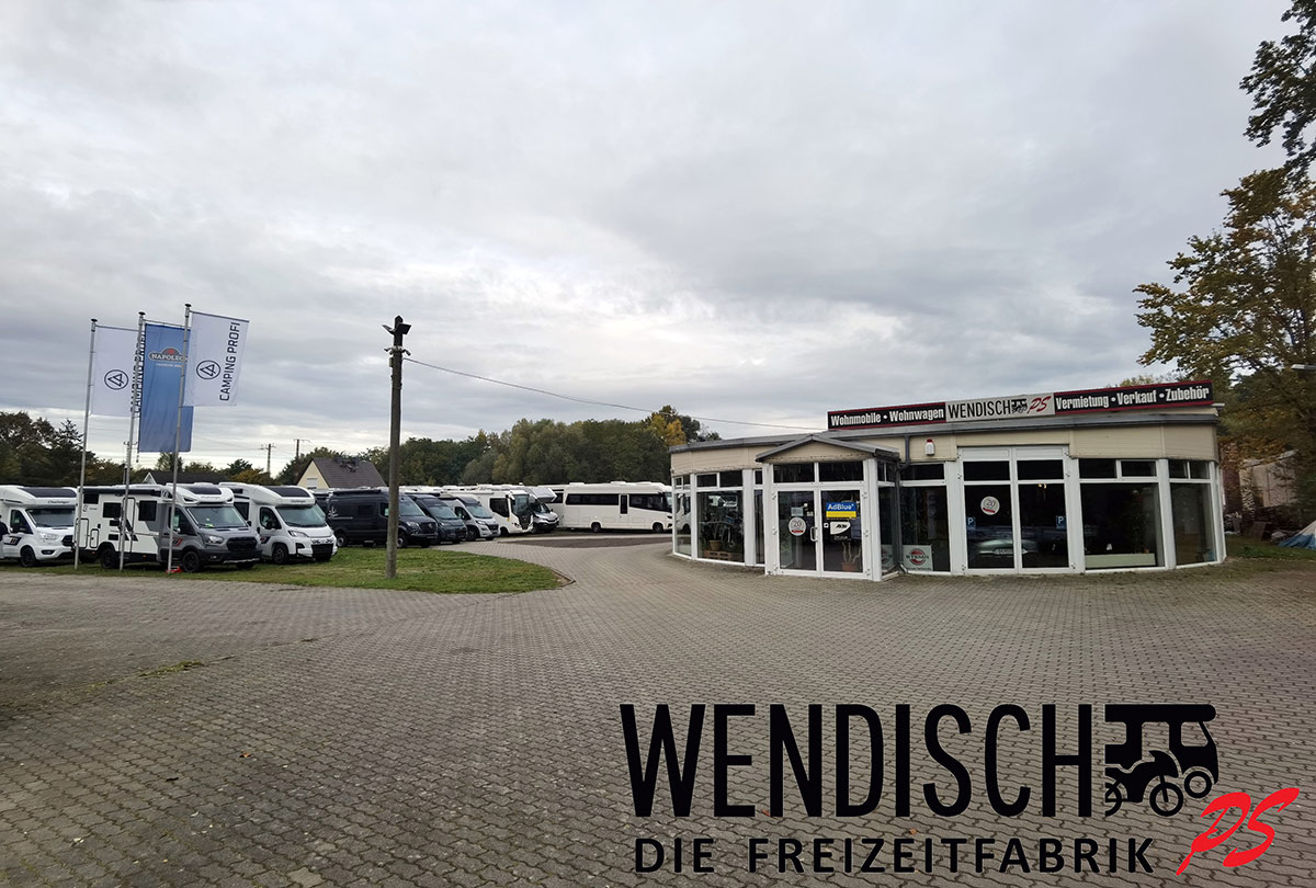 Aussenansicht-mit-Logo